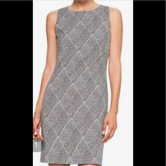 Banana Republic Dresses & Skirts - Banana republic houndstooth plaid‎ dress. NWT. Original retail 159